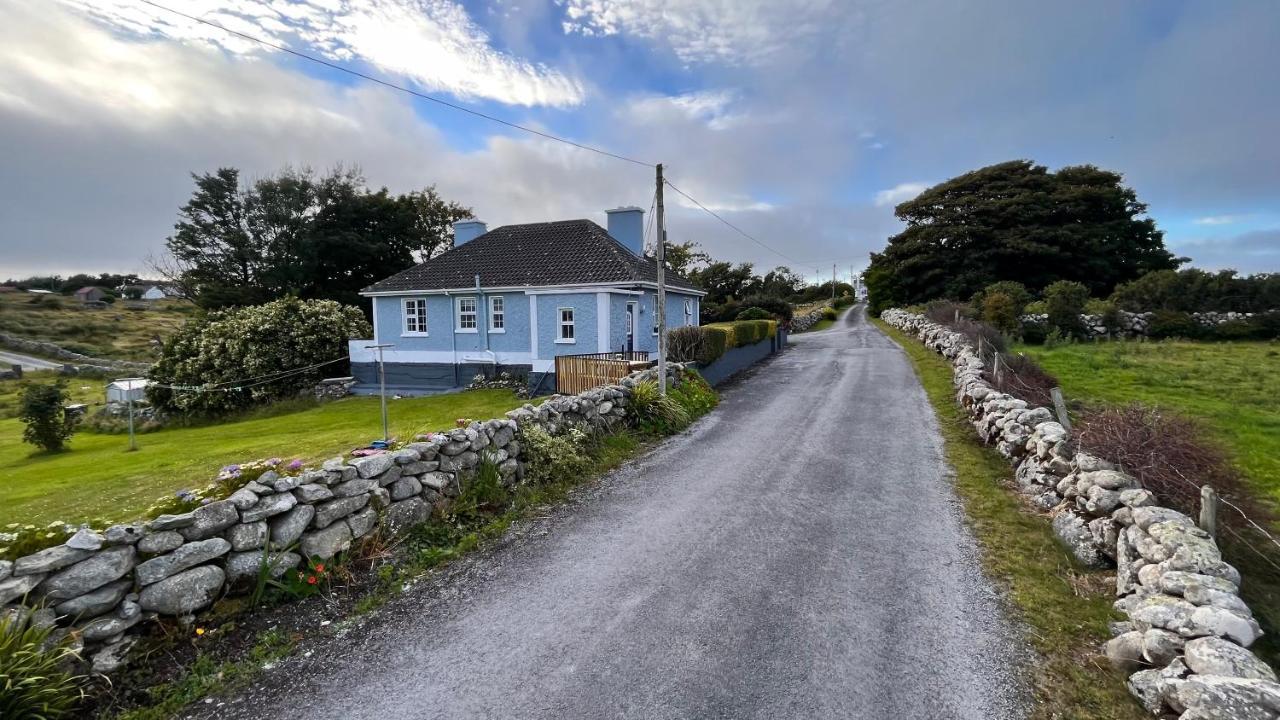 Wild Atlantic Stay Cottage ゴールウェイ エクステリア 写真